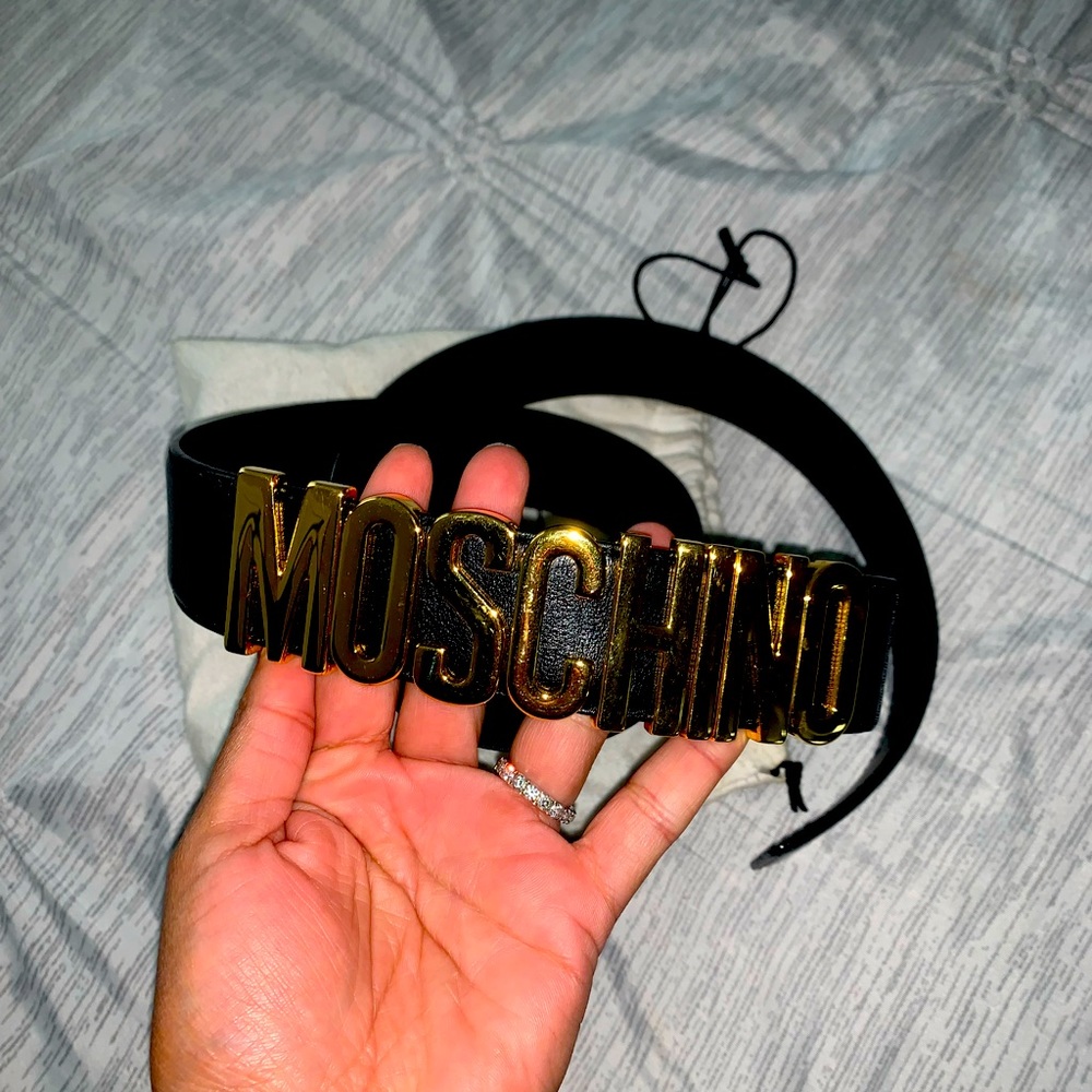 Used like new MOSCHINO belt